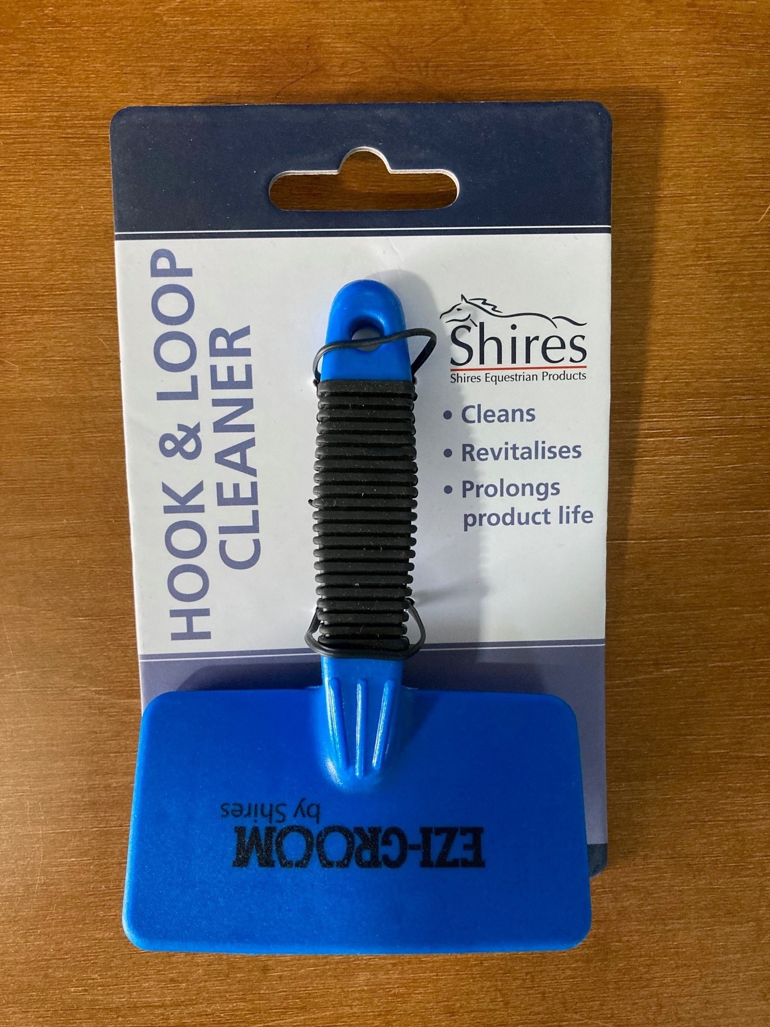 Shires Ezi-Groom Brush