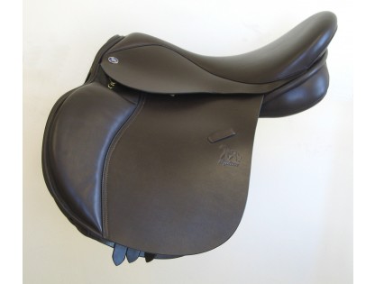 Equinox Saddles