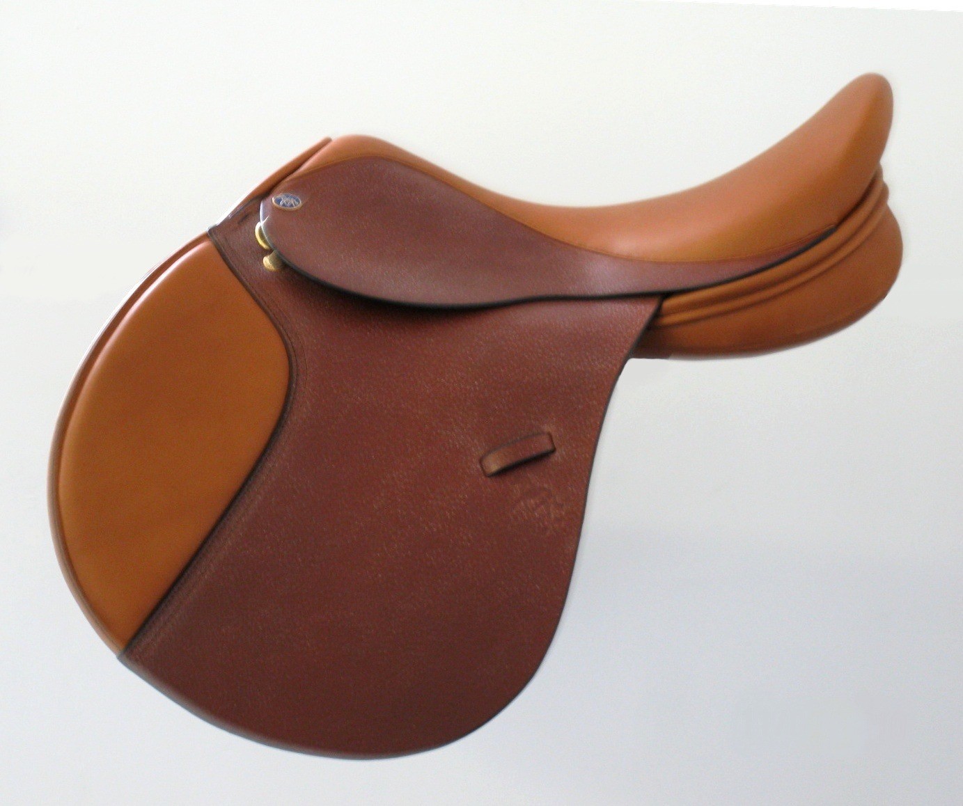 NEXUS Jump Saddle